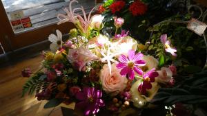 秋桜～って　いいですね・・・・｜「フローリスト飾り屋」　（鹿児島県鹿児島市の花キューピット加盟店 花屋）のブログ