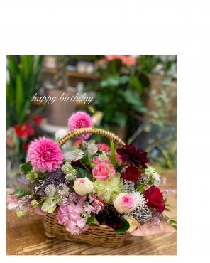 季節のお花でまた新たな一年の始まりに｜「フローリスト飾り屋」　（鹿児島県鹿児島市の花キューピット加盟店 花屋）のブログ
