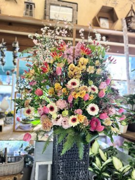 御祝生花スタンド花｜「フローリスト飾り屋」　（鹿児島県鹿児島市の花キューピット加盟店 花屋）のブログ