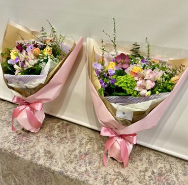 結婚式で感謝の花束・・・｜「フローリスト飾り屋」　（鹿児島県鹿児島市の花キューピット加盟店 花屋）のブログ