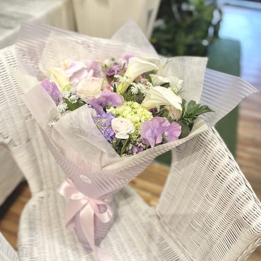 大切な方へのお悔みに・・・｜「フローリスト飾り屋」　（鹿児島県鹿児島市の花キューピット加盟店 花屋）のブログ